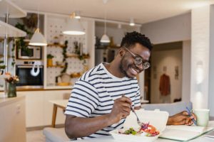 Benefits of Having a Food Timetable As a Student in Nigeria